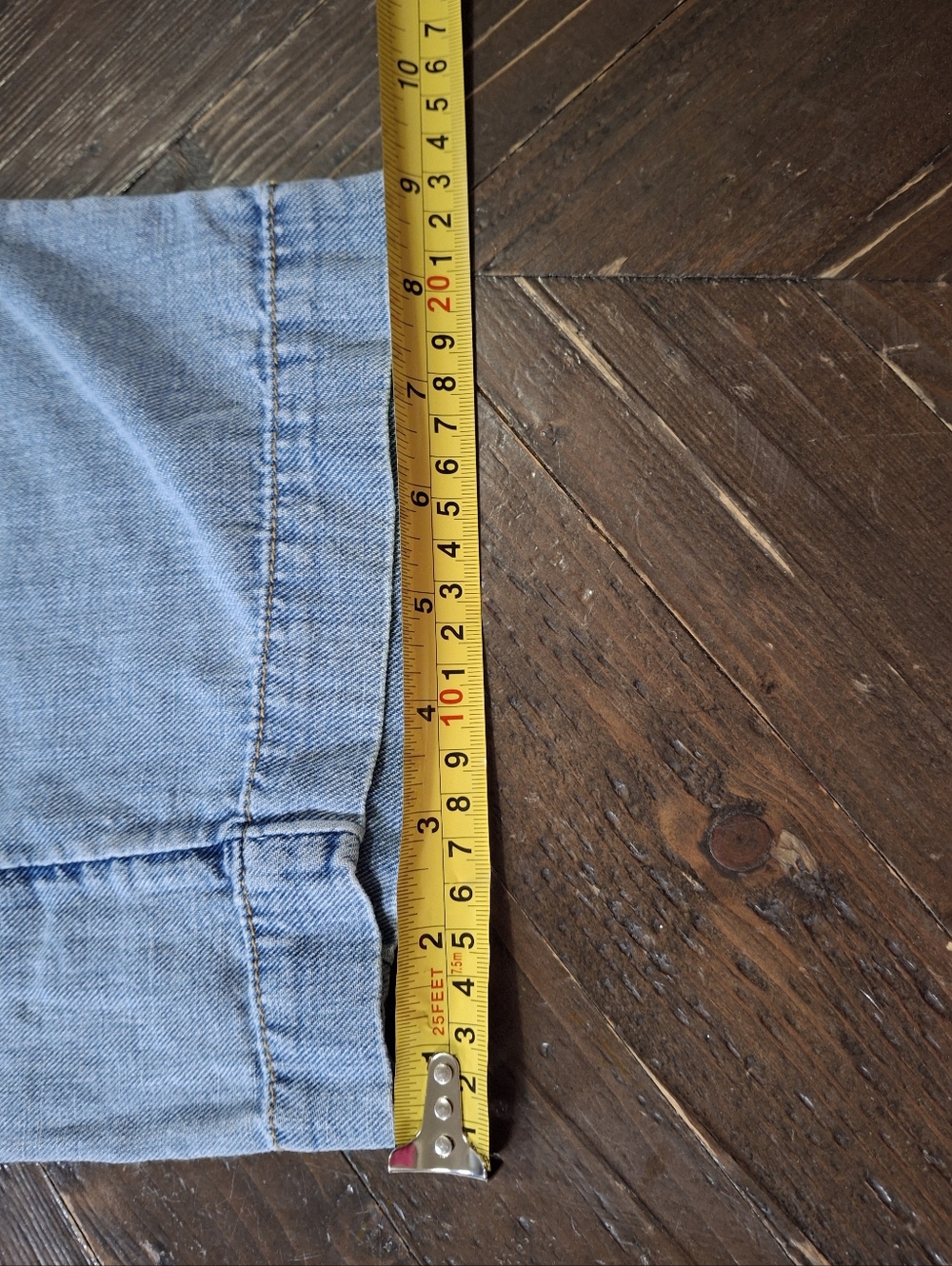 Pilcro Barrel-Leg Smocked Waist Jeans  Size S. - Picture 12 of 12